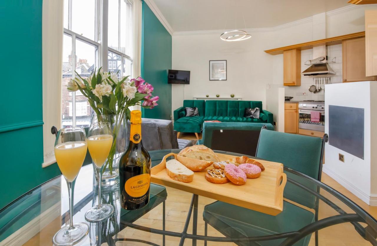Shambles Suites In The Centre Of York, Sleeps 16 외부 사진